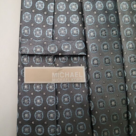 NWOT Michael by Michael Kors Mens Silk Tie 3.25"x59" Gray Light-Blue Geometric - Picture 2 of 4